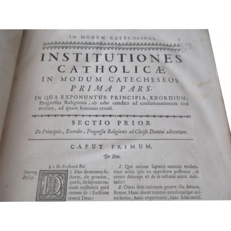 Daté de 1725, Institutiones  catholicae in modum catecheseos, Francisco-Amato Pouget - latin, rare, édition XVIIIe s. théologie,