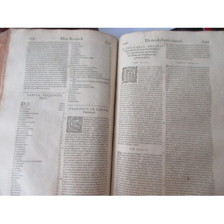 Daté de 1615, St Bernard Divi Bernardi, claraevallensis coenobii abbatis primi, sermonum opus - édition XVII, latin, théologie,
