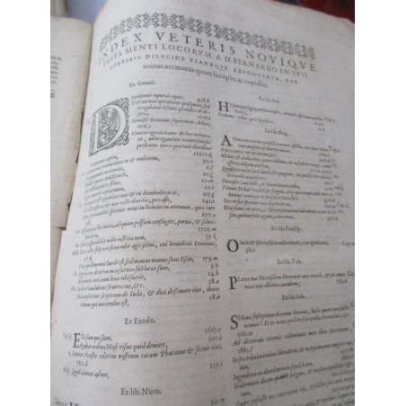 Daté de 1615, St Bernard Divi Bernardi, claraevallensis coenobii abbatis primi, sermonum opus - édition XVII, latin, théologie,