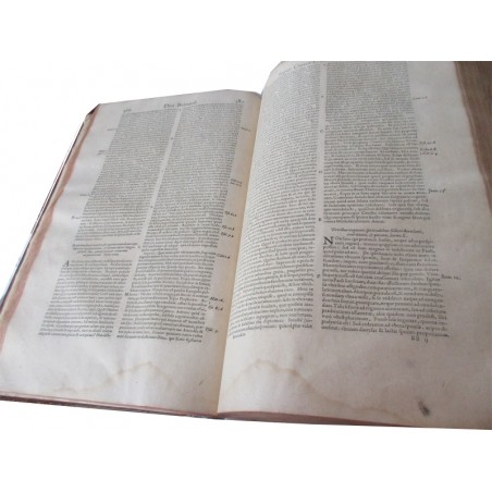 Daté de 1615, St Bernard Divi Bernardi, claraevallensis coenobii abbatis primi, sermonum opus - édition XVII, latin, théologie,