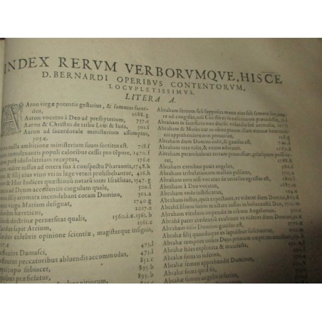 Daté de 1615, St Bernard Divi Bernardi, claraevallensis coenobii abbatis primi, sermonum opus - édition XVII, latin, théologie,