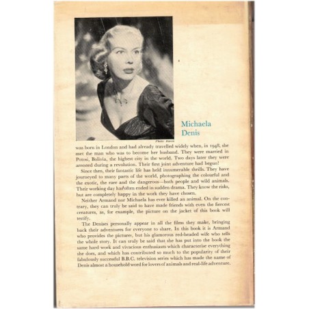 Leopard in my lap, Michaela Denis, 1955 - wild animals, animaux sauvages, safaris photos, ethnologie, tribus