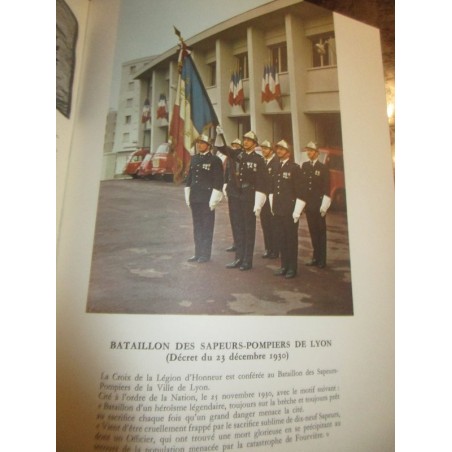 Courage et dévouement, les sapeurs-pompiers au cours des siècles, 1972 - militaire