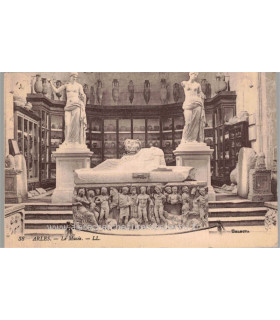 Arles, le musée - carte postale, département 13 Bouches-du-Rhône, philatélie, timbre Semeuse 5c orange