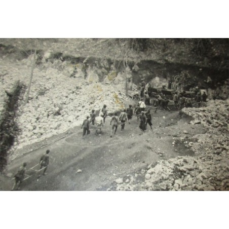 Indochine, exploitation minière sous l'Empire Colonial, photographie originale, 1920/30 - accident minier, Pondichéry, Indes,