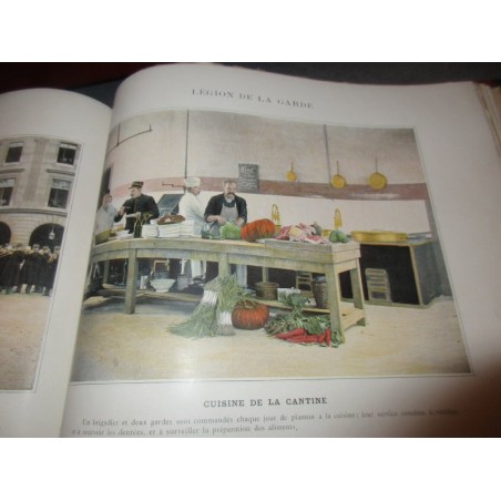 Album militaire, scènes de la vie du soldat, 1890 - uniformes militaires, armée, gravures,