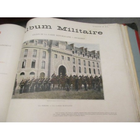 Album militaire, scènes de la vie du soldat, 1890 - uniformes militaires, armée, gravures,