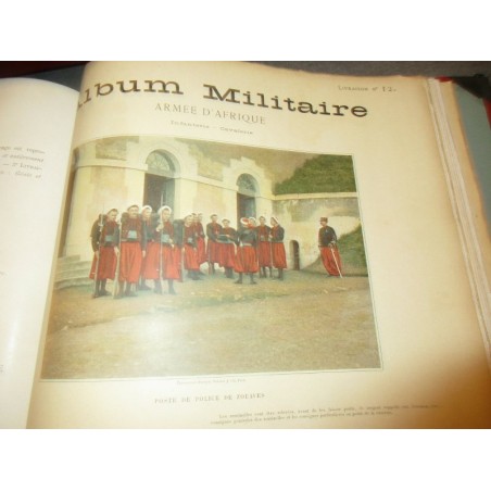 Album militaire, scènes de la vie du soldat, 1890 - uniformes militaires, armée, gravures,