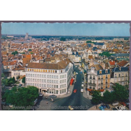Troyes, vue générale - carte postale, département Aube 10 -  ville, automobiles,