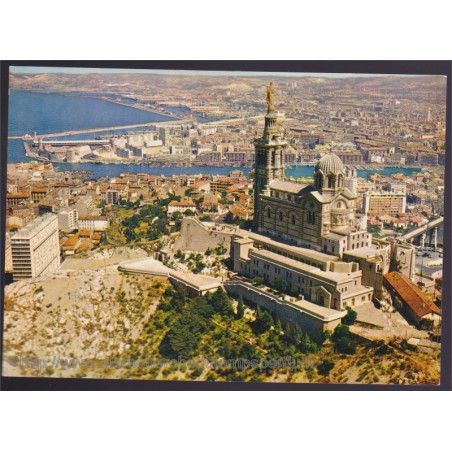 Marseille, vue aérienne de Notre-Dame de la Garde - carte postale, 13 Bouches-du-Rhône, églises