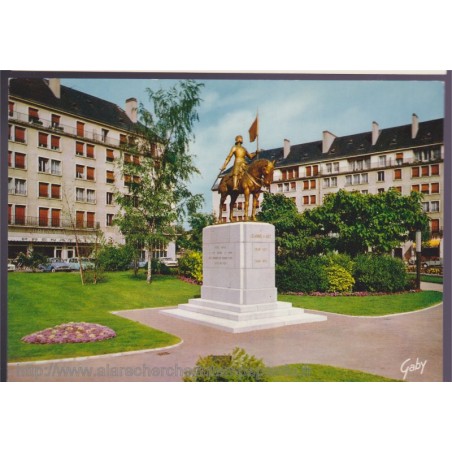 Caen, statue de Jeanne d'Arc - carte postale, Calvados 14, sculptures, GABY