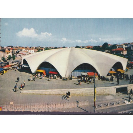 Royan, le marché - carte postale Charente Maritime 17 - marché couvert,