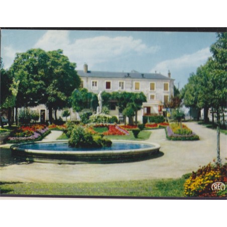 Vierzon, square Gabriel-Péri - carte postale Cher 18, REC