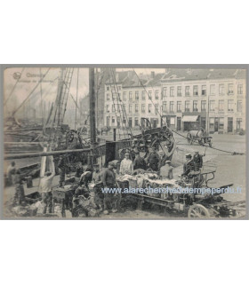 Belgique, Ostende, arrivage de poissons 1910 - cartes postales Belgique, pêcheurs, bateaux, port d'Ostende