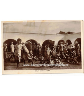 Carte postale Protectorat britannique d'Aden, Fruit market, Aden, Arabia, 1930 - Yémen, marché aux fruits