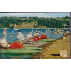 Le lac d'Eguzon, plage de...