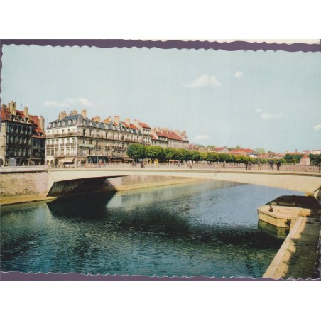 Besançon, le Pont Battant et le quai de Strasbourg - carte postale département 25 Doubs