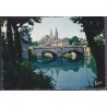 Chartres, la cathédrale vue des bords de l'Eure - carte postale département 28 Eure-et-Loir