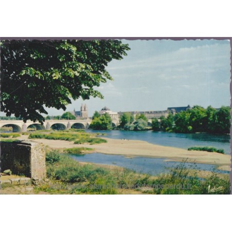 Tours, La Loire, le pont Wilson - carte postale département 37 Indre-et-Loire