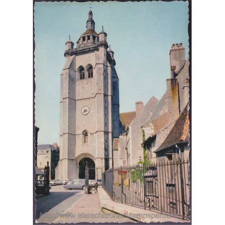 Dole, la basilique - carte postale département 39 Jura, église