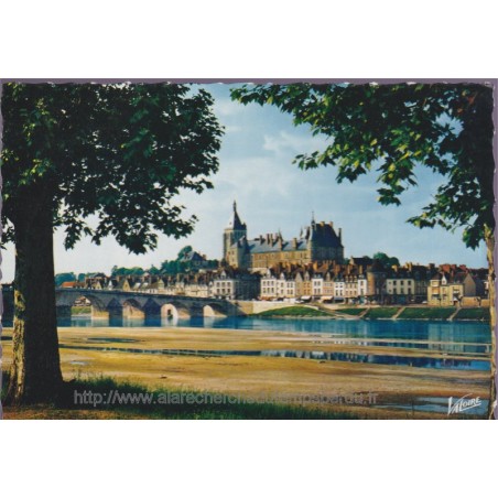 Gien, le pont sur la Loire - carte postale département 45 Loiret