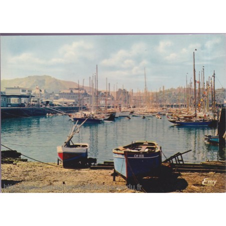 Cherbourg, le bassin des yachts et station de yachting - carte postale département 50 Manche, bateaux