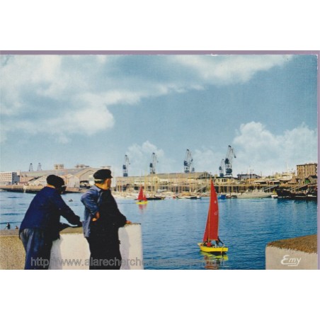 Cherbourg, l'avant-port, la station de yachting - carte postale département 50 Manche