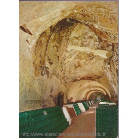 Epernay, Champagne Mercier, une des 47 galeries des caves  - carte postale publicitaire département 51 Marne, vins,