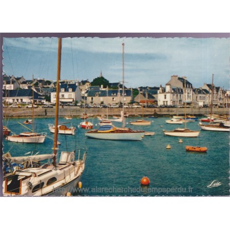 La Trinité-sur-Mer, le port de plaisance et quais  - carte postale département Morbihan, Bretagne, bateaux
