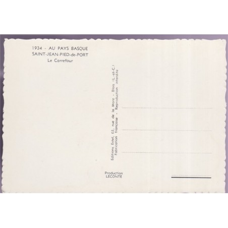 Saint-Jean-Pied-de-Port, le carrefour - carte postale département Pyrénées-Atlantiques