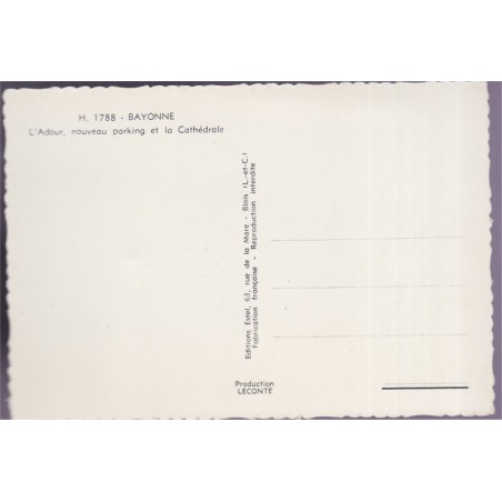 Bayonne, l'Adour, nouveau parking - carte postale département Pyrénées-Atlantiques