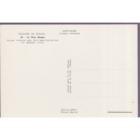 Groupe d'Ispoure près Saint-Jean-Pied-de-Port, enfants basques - carte postale département Pyrénées-Atlantiques, folklore