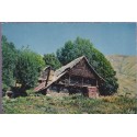 Chalet de montagne au toit de chaume - carte postale département Savoie
