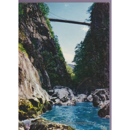 Pont de l'Abîme sur le Chéron - carte postale département 74 Haute-Savoie