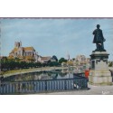 Auxerre, la statue Paul Bert, l'Yonne - cartes postales Yonne 89